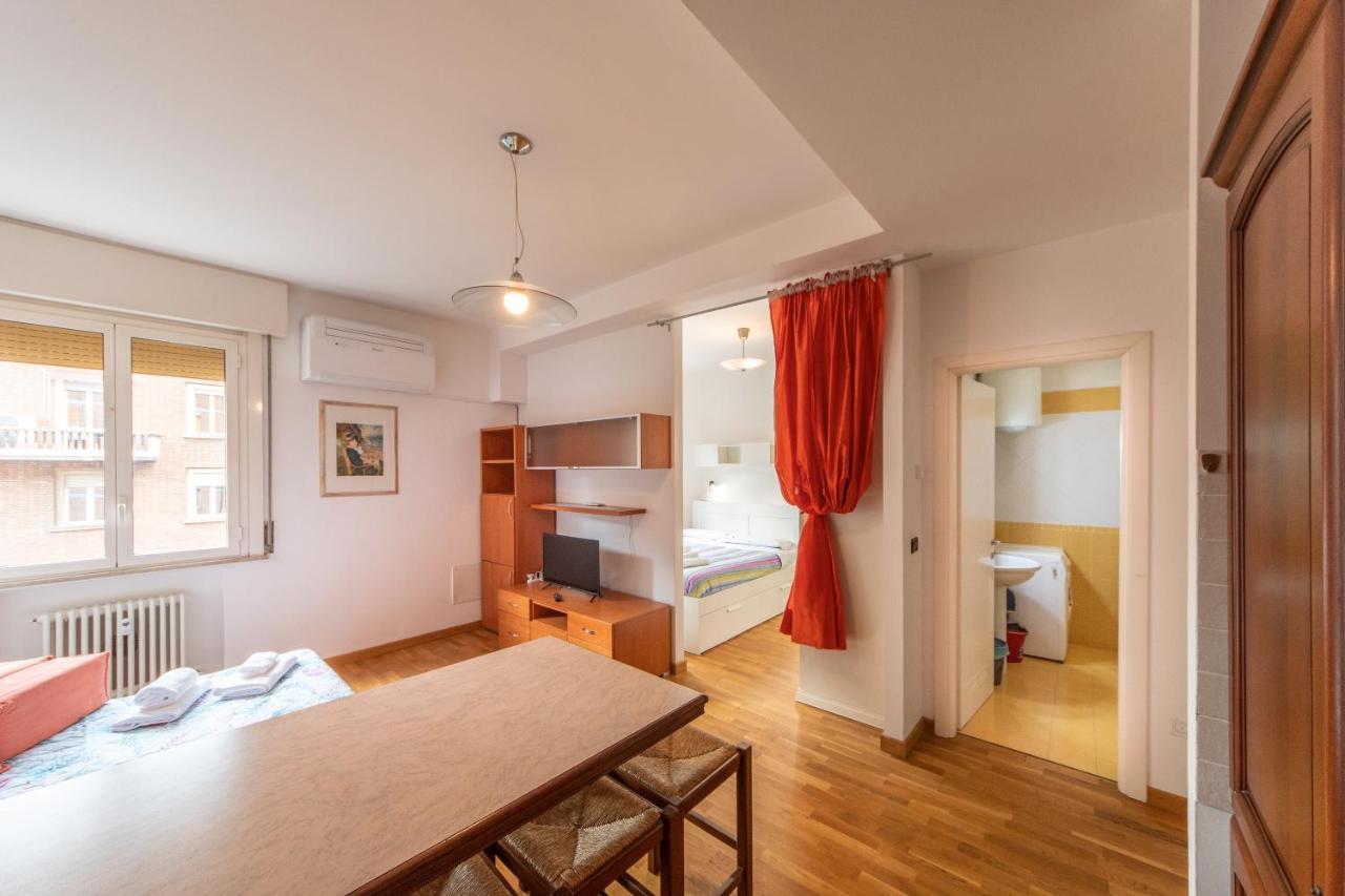 Housmart Milazzo 5 Apartment โบโลญญา ภายนอก รูปภาพ